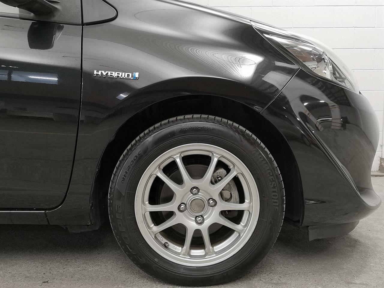 2017 Toyota Aqua
