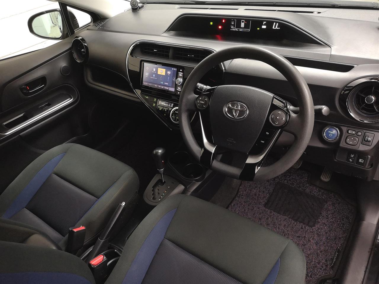 2017 Toyota Aqua