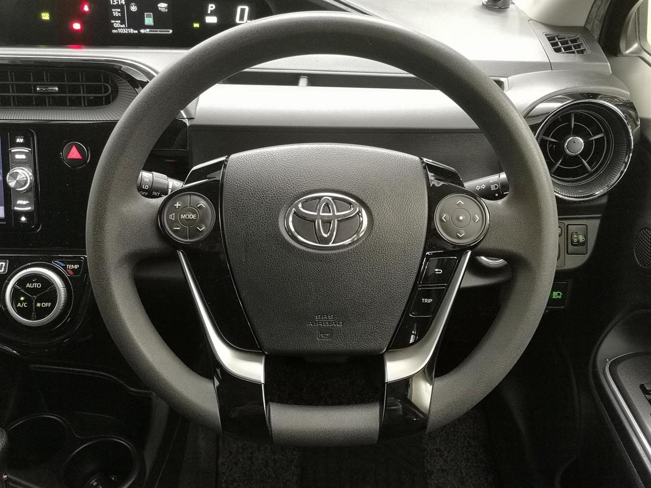 2017 Toyota Aqua