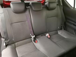 2013 Toyota Aqua - Thumbnail
