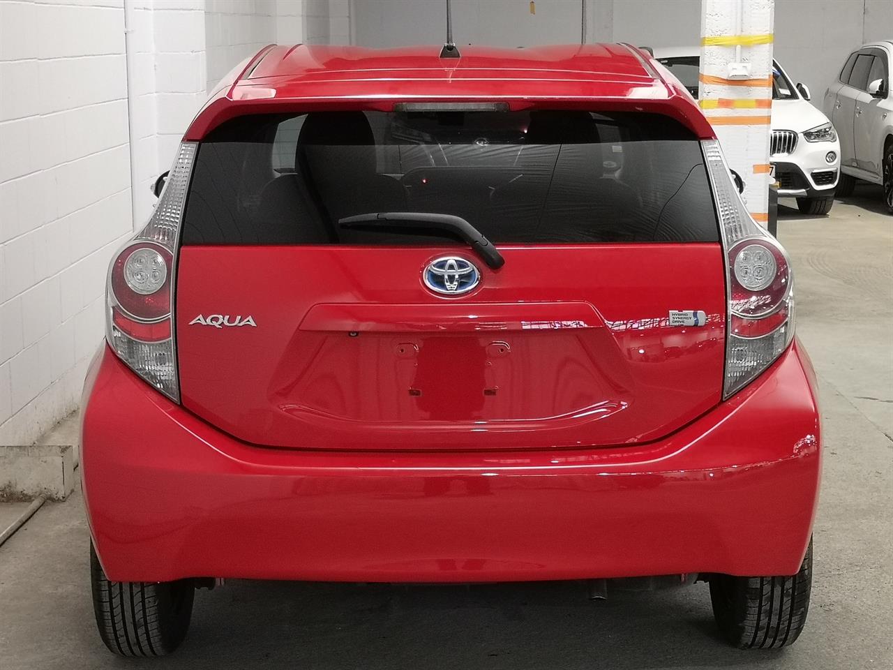 2013 Toyota Aqua