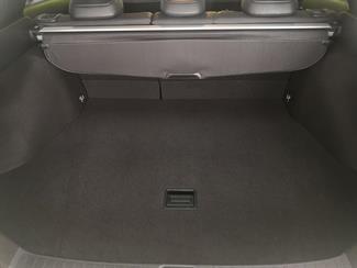 2018 Toyota Prius - Thumbnail