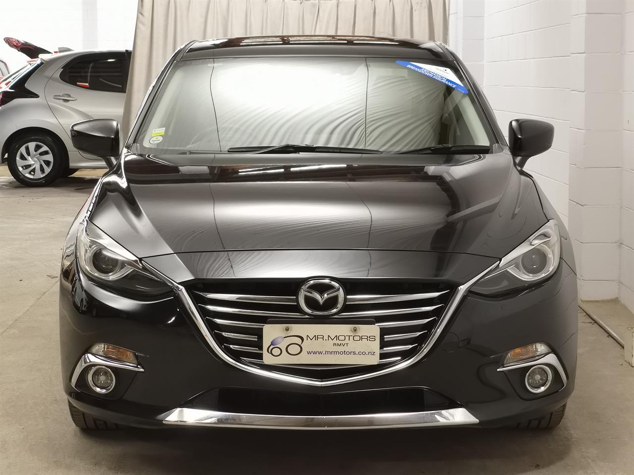 2013 Mazda Axela