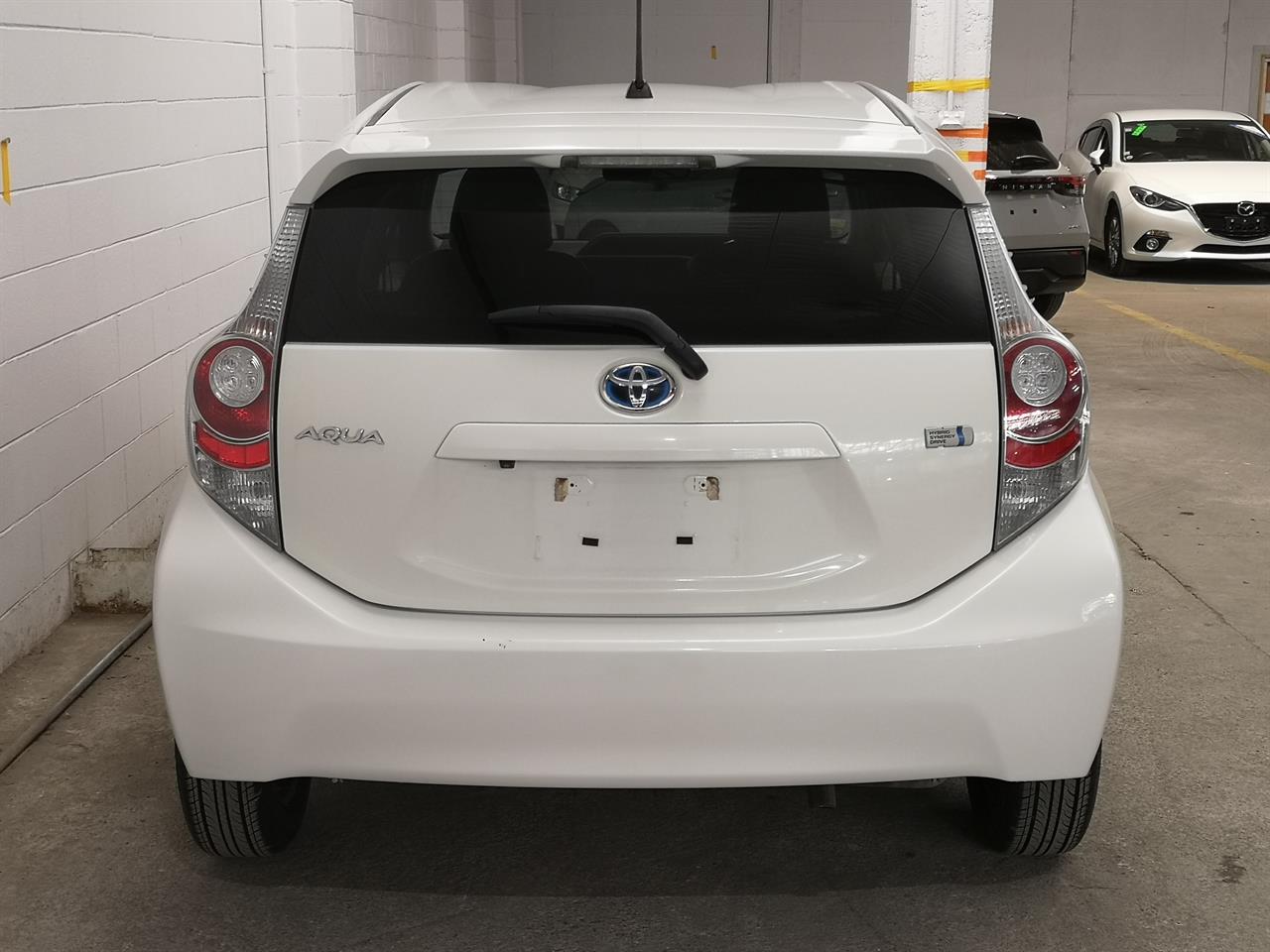 2013 Toyota Aqua