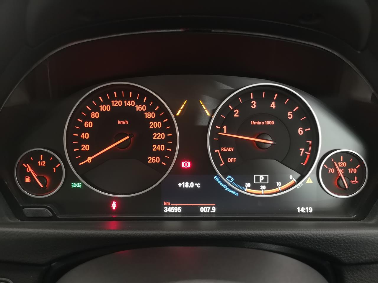 2015 BMW 320i