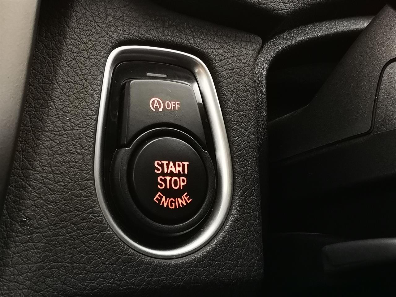 2015 BMW 320i