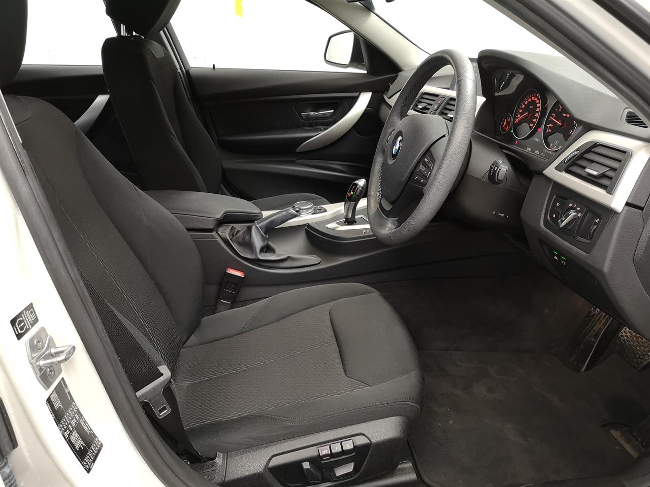 2015 BMW 320i