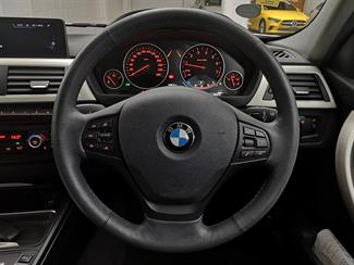 2015 BMW 320i - Thumbnail