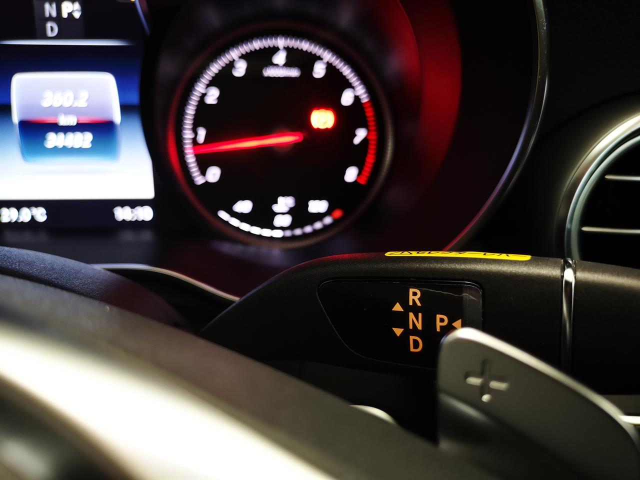 2016 Mercedes-Benz C 200