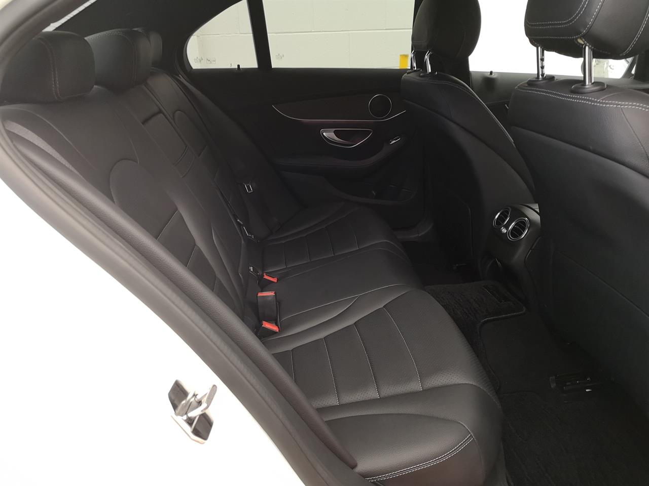 2016 Mercedes-Benz C 200