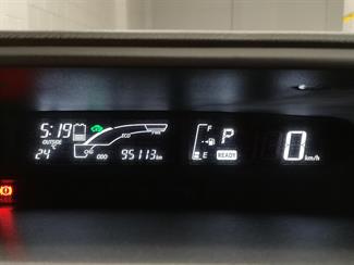 2015 Toyota Aqua - Thumbnail