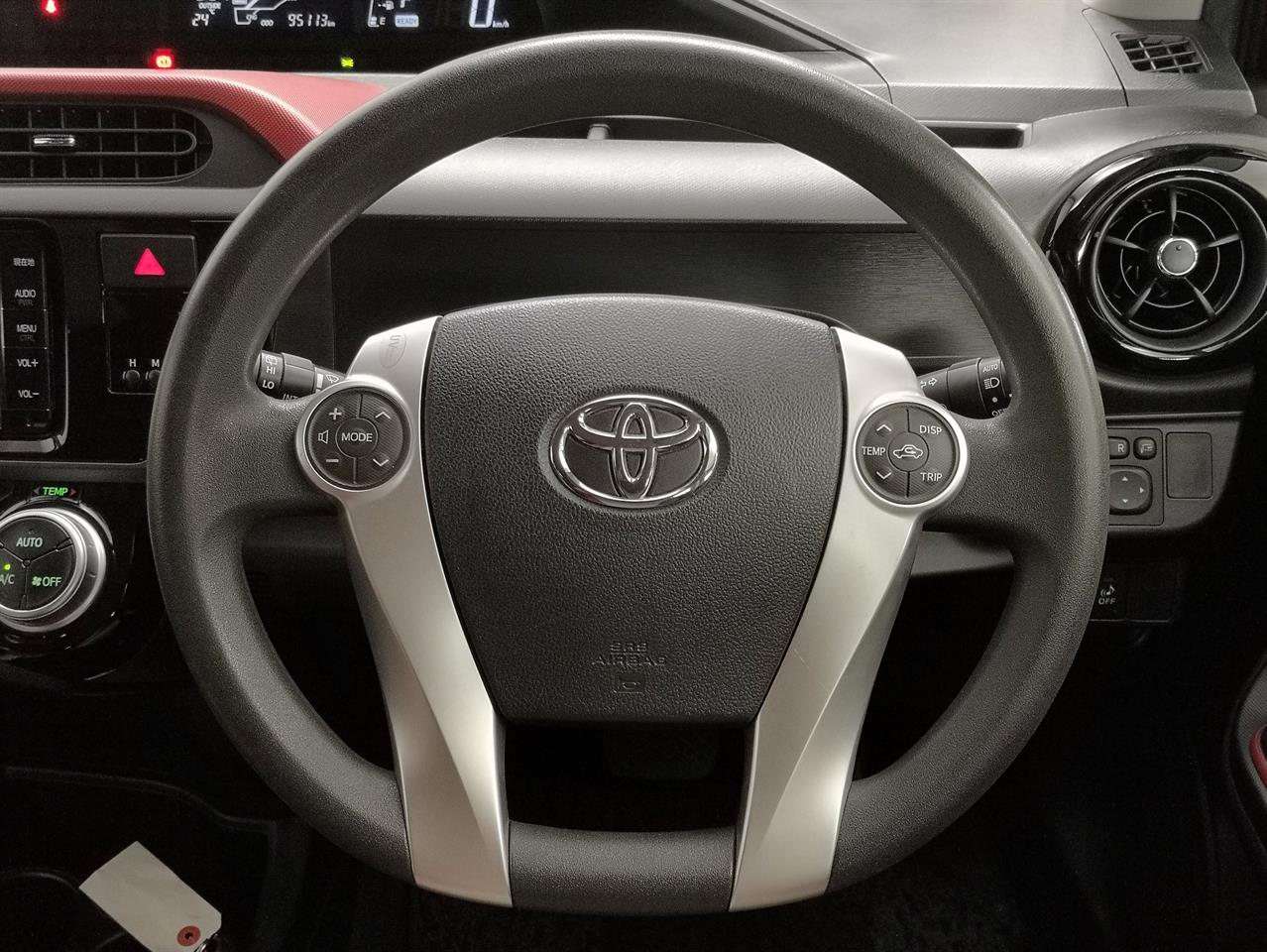 2015 Toyota Aqua