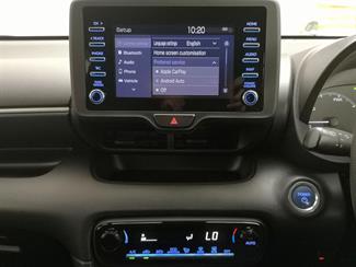 2021 Toyota Yaris - Thumbnail