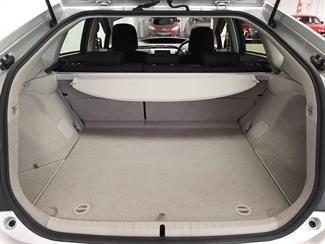 2015 Toyota Prius - Thumbnail