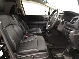 2016 Honda Odyssey - Thumbnail