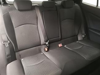 2017 Toyota Prius - Thumbnail
