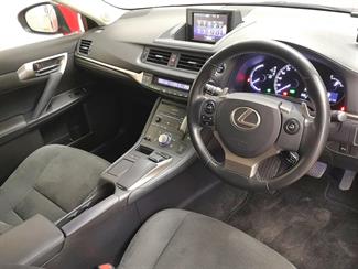 2016 Lexus CT 200H - Thumbnail