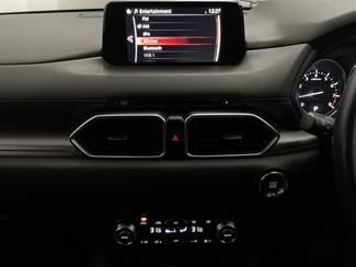 2017 Mazda CX-5 - Thumbnail
