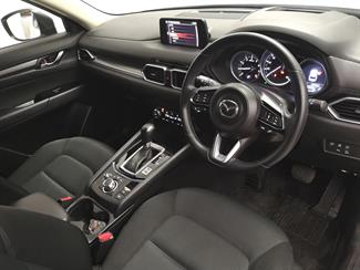 2017 Mazda CX-5 - Thumbnail