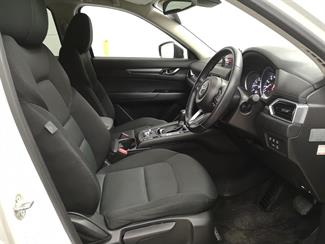 2017 Mazda CX-5 - Thumbnail