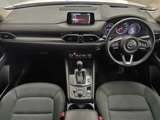 2017 Mazda CX-5 - Thumbnail