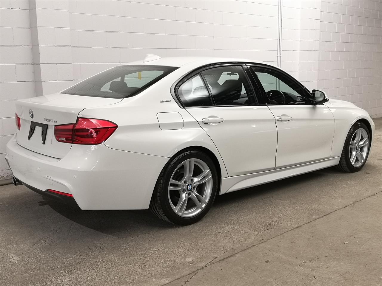 2016 BMW 330e
