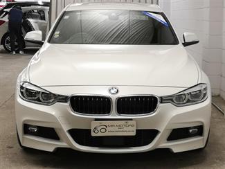 2016 BMW 330e - Thumbnail
