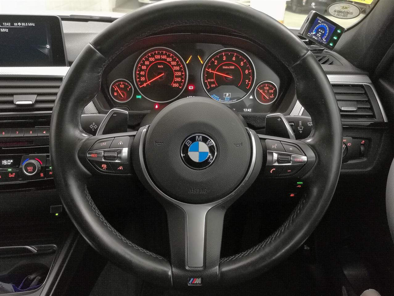 2016 BMW 330e