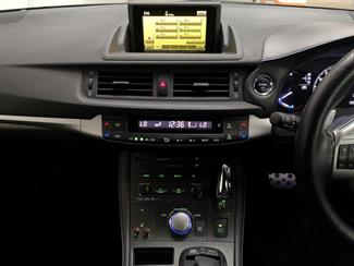 2012 Lexus CT 200H - Thumbnail