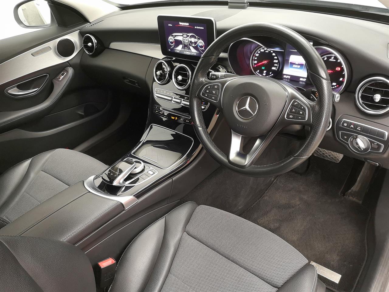 2017 Mercedes-Benz C 180