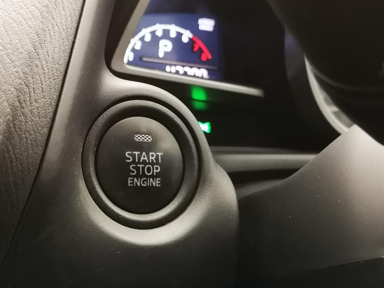 2014 Mazda Axela