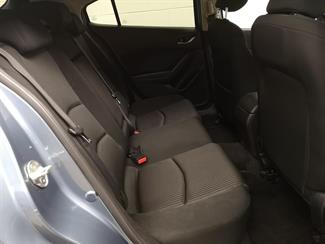 2014 Mazda Axela - Thumbnail