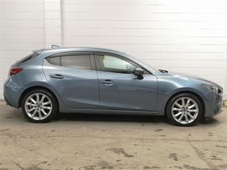 2014 Mazda Axela - Thumbnail