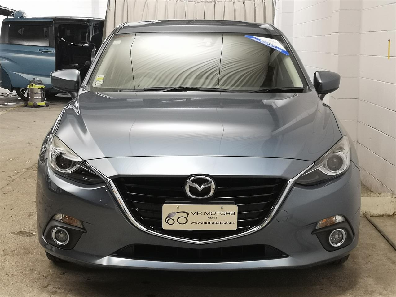 2014 Mazda Axela