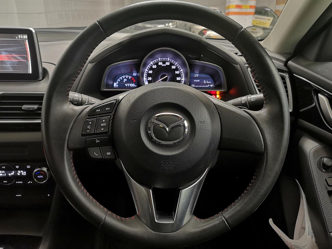 2014 Mazda Axela
