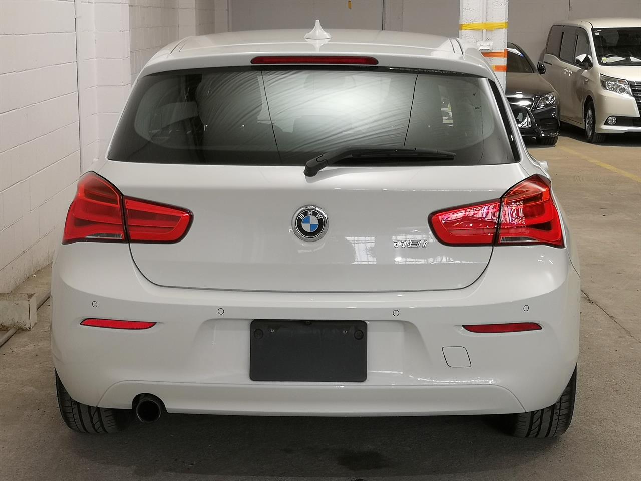 2017 BMW 118I