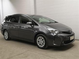 2020 Toyota Prius - Thumbnail