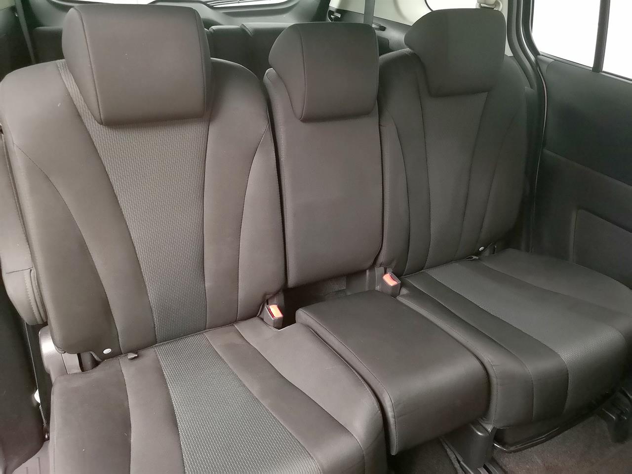 2014 Mazda Premacy