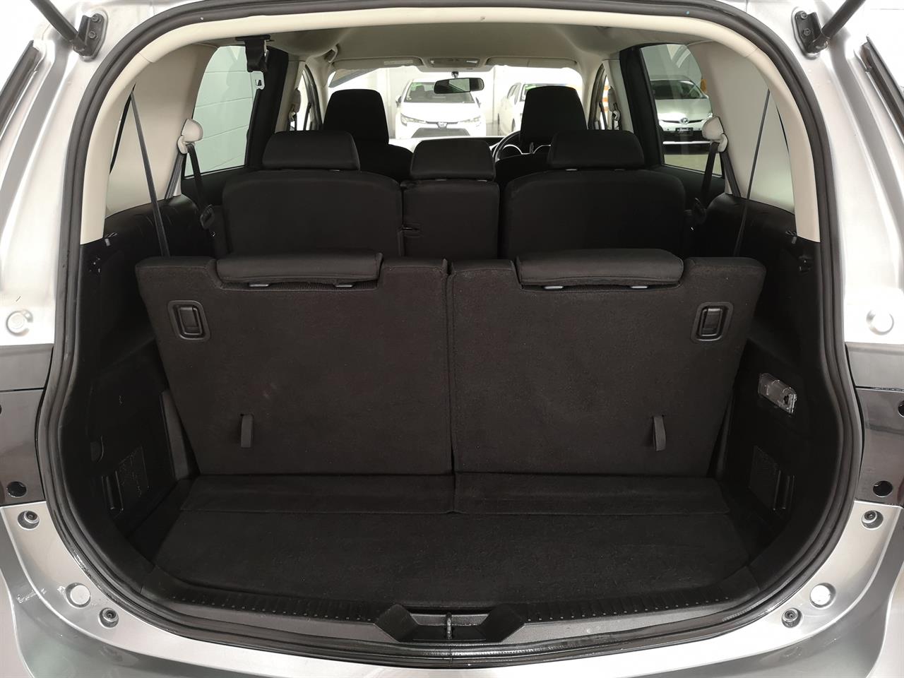 2014 Mazda Premacy