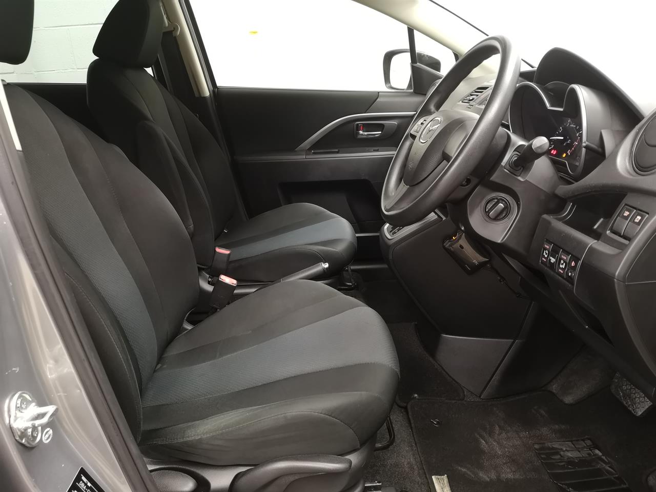 2014 Mazda Premacy