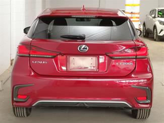 2018 Lexus CT 200H - Thumbnail