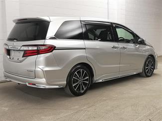2016 Honda Odyssey - Thumbnail