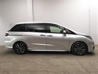 2016 Honda Odyssey - Thumbnail