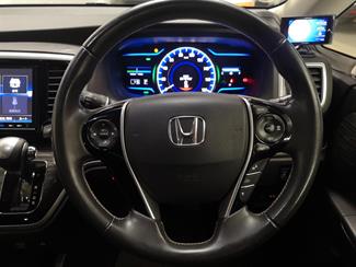 2016 Honda Odyssey - Thumbnail