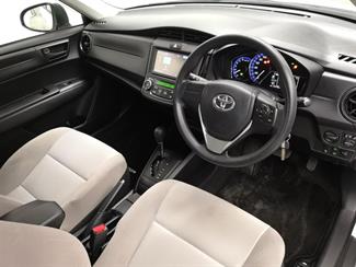 2015 Toyota Corolla - Thumbnail