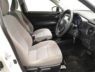 2015 Toyota Corolla - Thumbnail