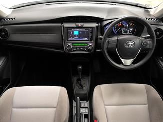 2015 Toyota Corolla - Thumbnail