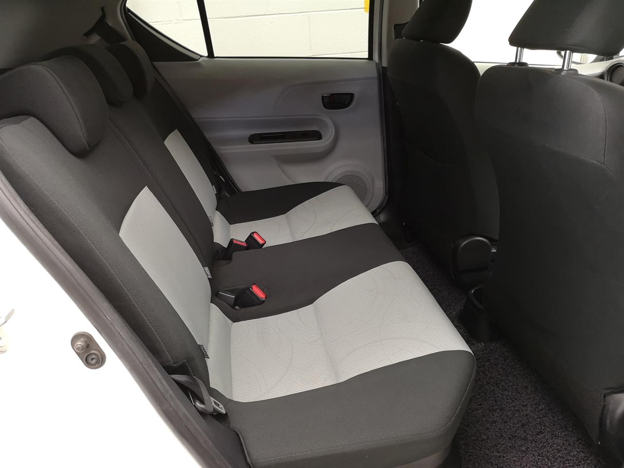 2012 Toyota Aqua