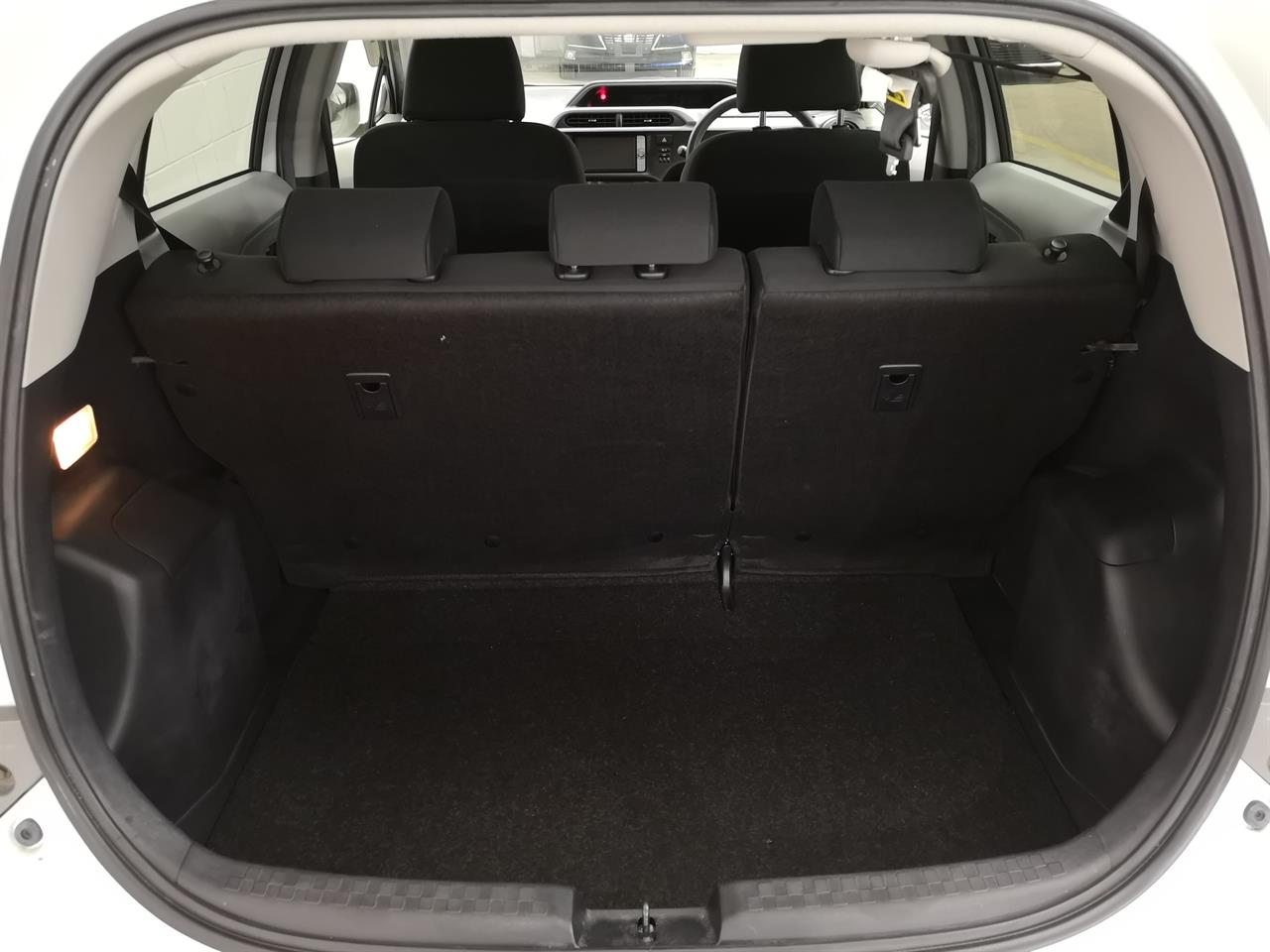 2012 Toyota Aqua