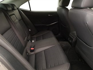 2016 Lexus IS 200T - Thumbnail